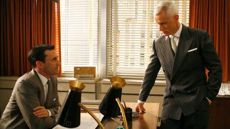 Jon Hamm and John Slattery talking