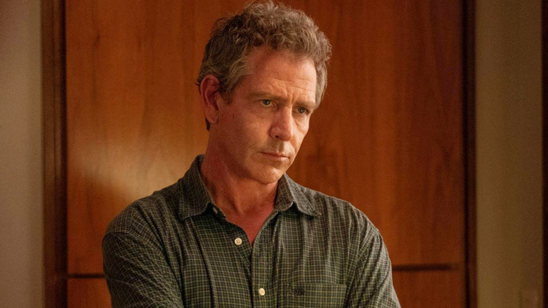 Ben Mendelsohn in The Outsider